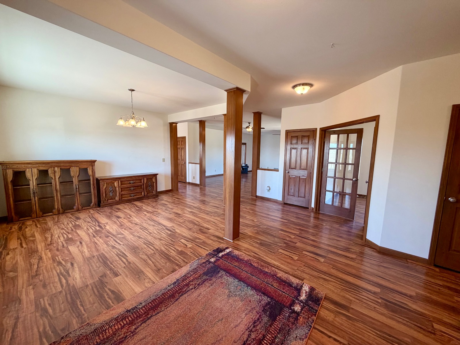 Formal Dining