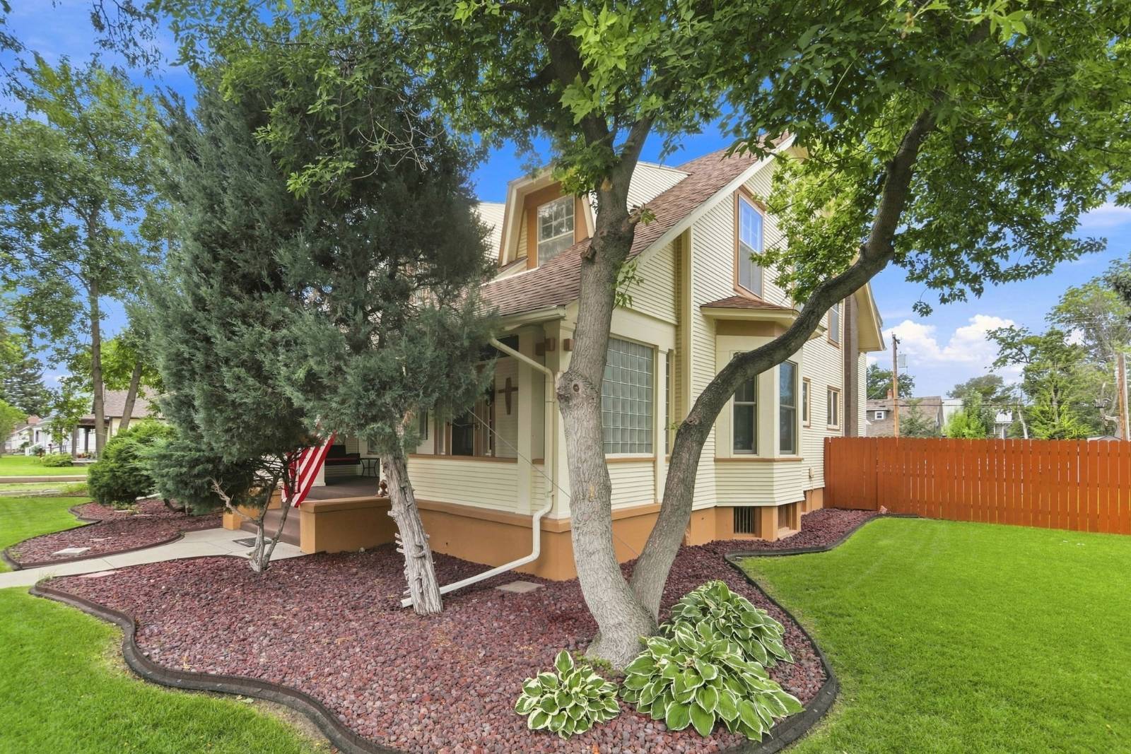 Photo 8 of 60 of home listing at 706 Cheyenne Ave, Alliance, NE 69301