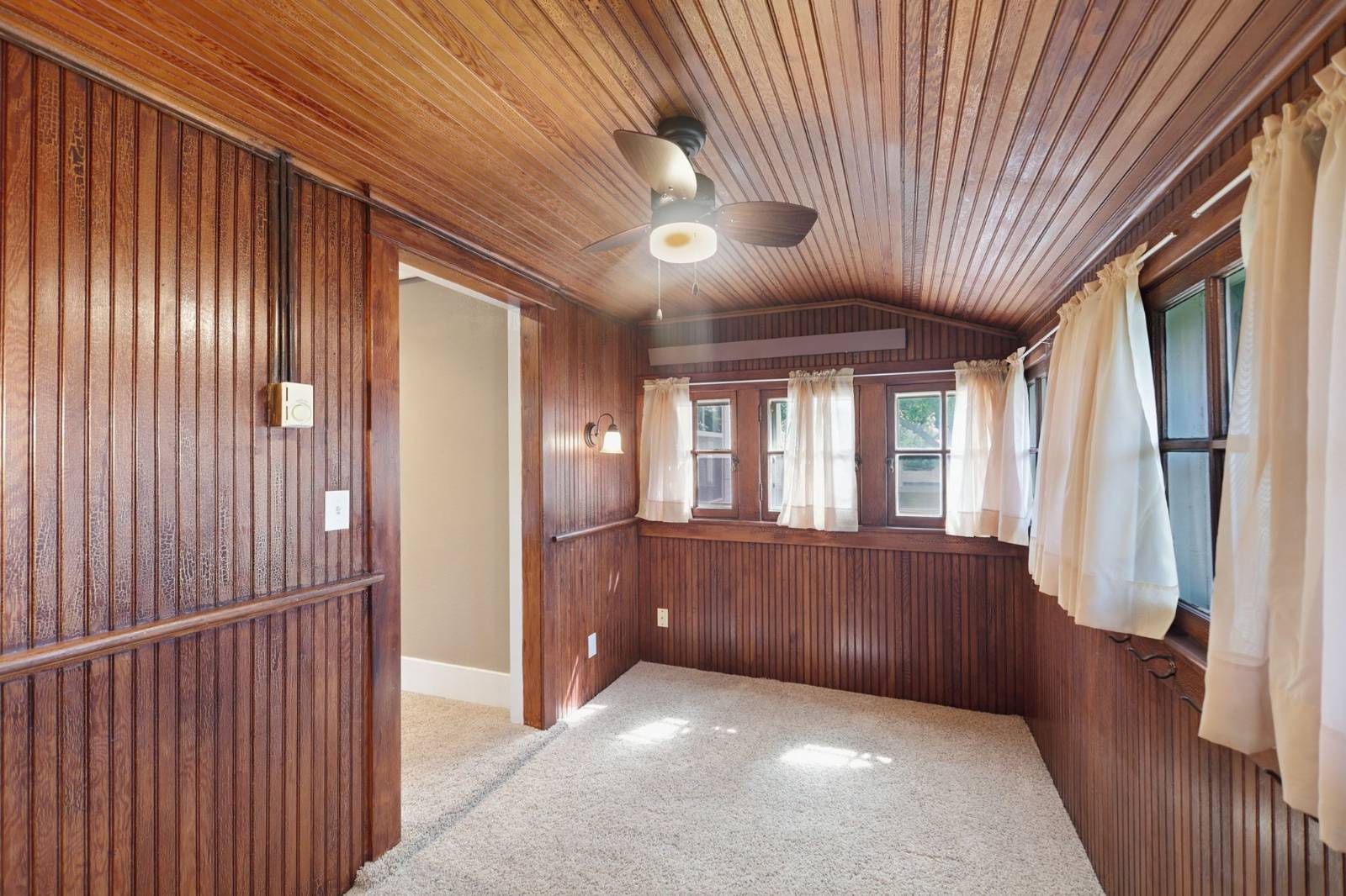 Photo 29 of 60 of home listing at 706 Cheyenne Ave, Alliance, NE 69301