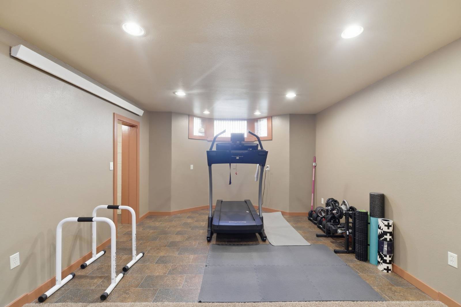 Photo 53 of 60 of home listing at 706 Cheyenne Ave, Alliance, NE 69301