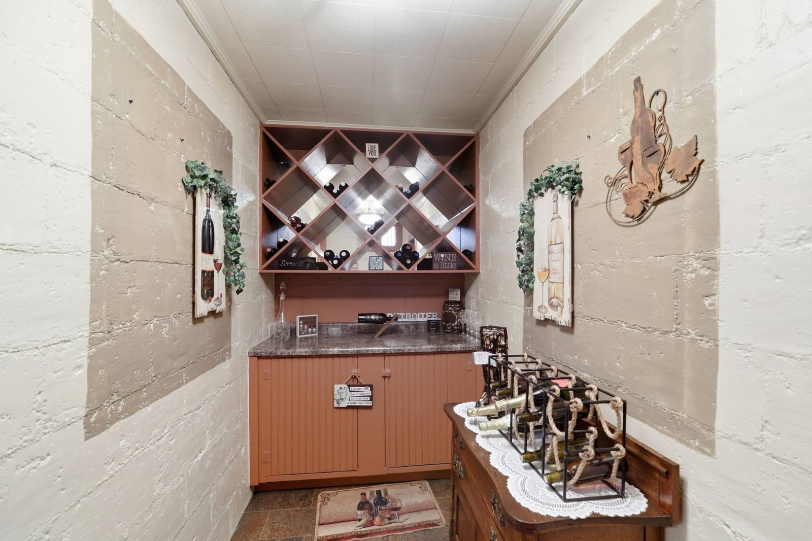 Photo 55 of 60 of home listing at 706 Cheyenne Ave, Alliance, NE 69301