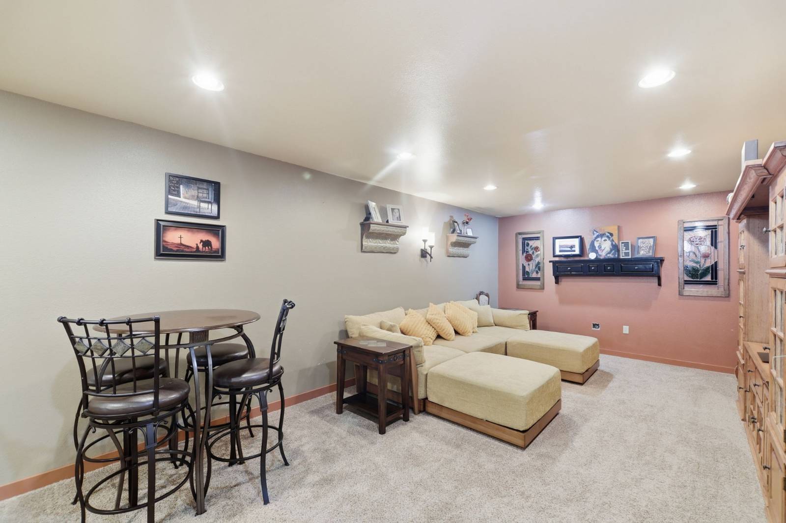 Photo 52 of 60 of home listing at 706 Cheyenne Ave, Alliance, NE 69301