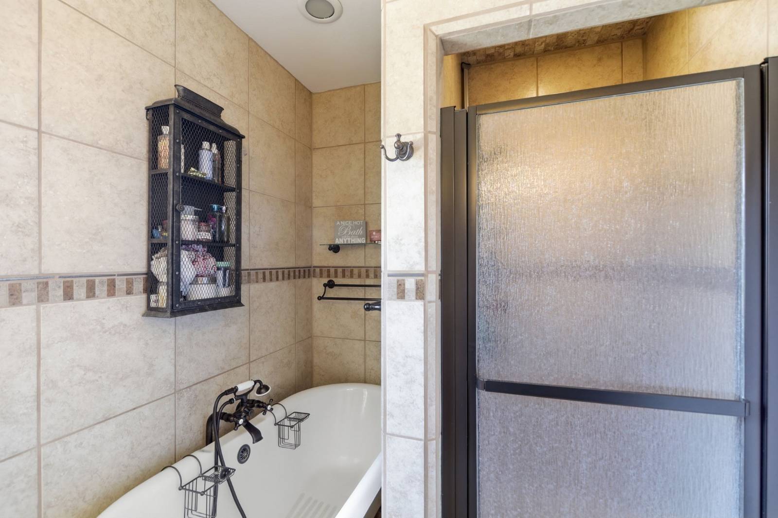 Photo 34 of 60 of home listing at 706 Cheyenne Ave, Alliance, NE 69301