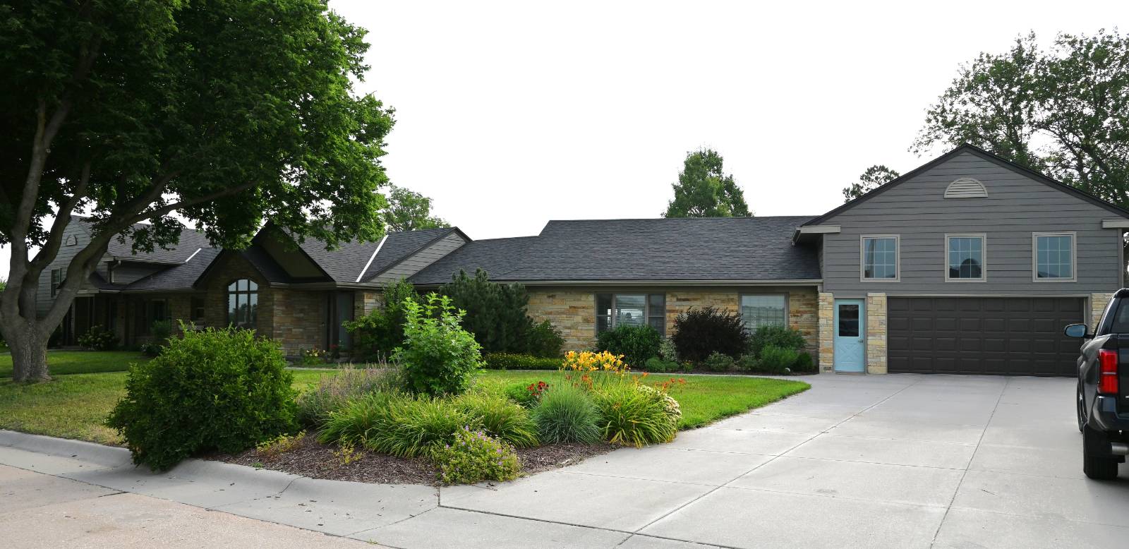 Photo 1 of 60 of home listing at 930 South 14th Street, Ord, NE 68862