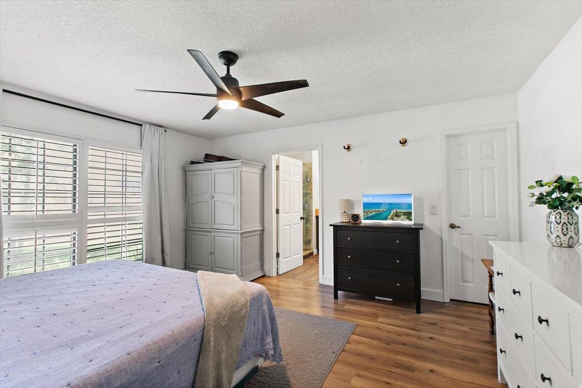 10455 Osprey Nest W Dr, Jacksonville, FL 32257