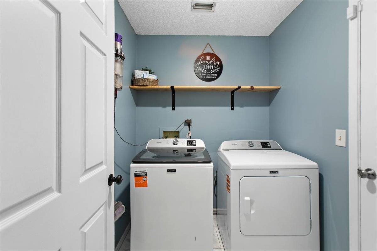10455 Osprey Nest W Dr, Jacksonville, FL 32257