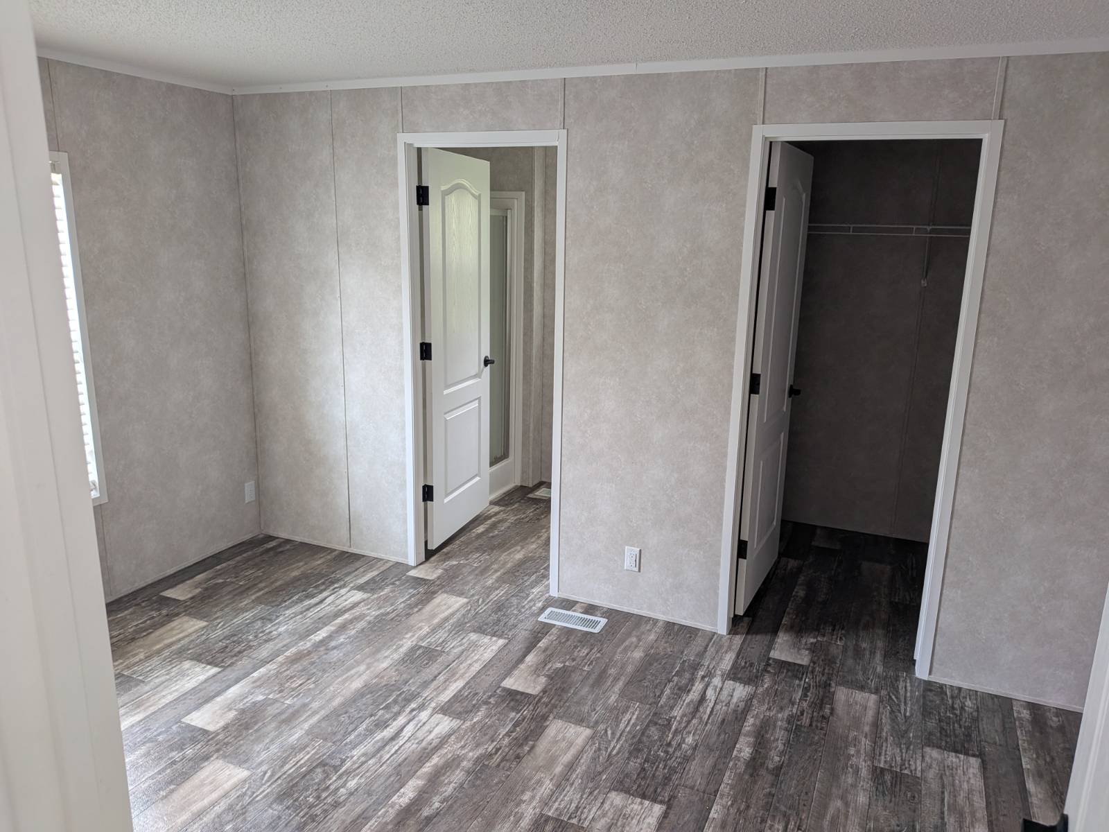 welcoming places to call home, comfortable living, manufactured home communities, well-maintained housing communities, welcom