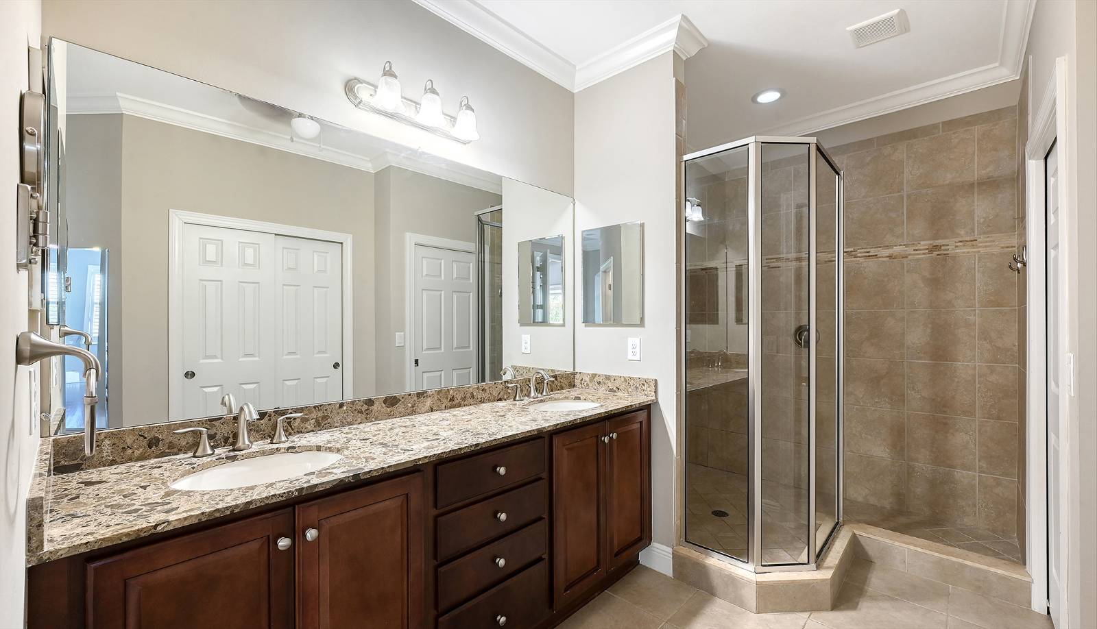 1041 RIVERSCAPE STREET, Bradenton, FL 34208