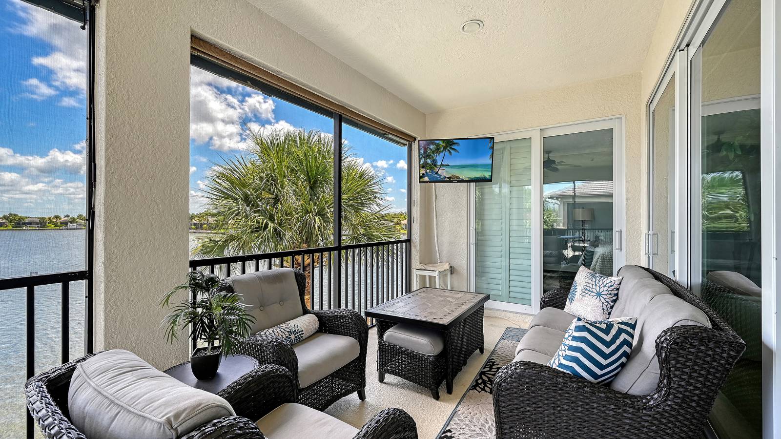 1041 RIVERSCAPE STREET, Bradenton, FL 34208