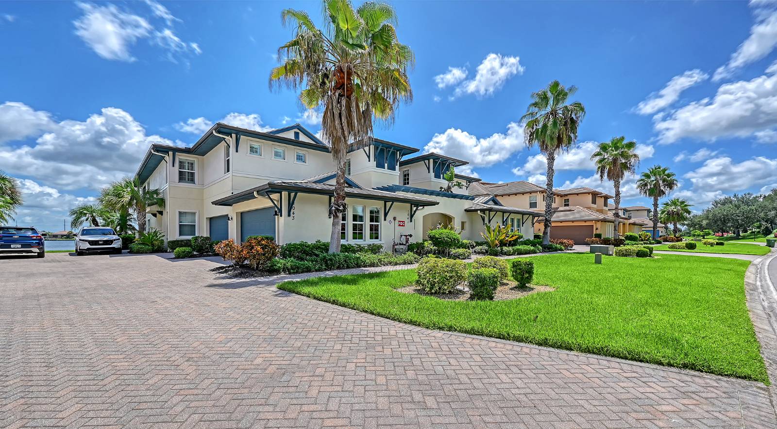 1041 RIVERSCAPE STREET, Bradenton, FL 34208