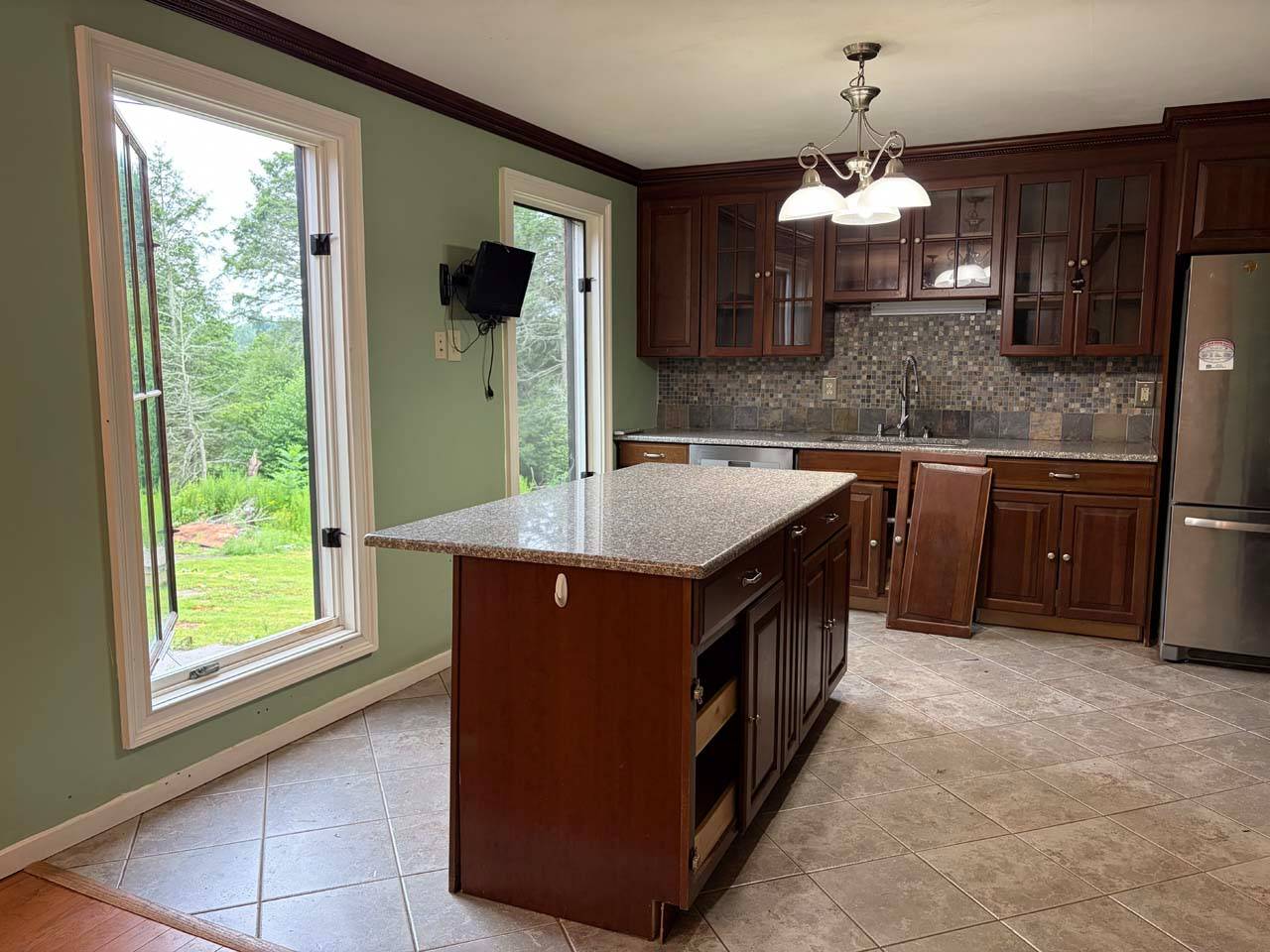 397 White Sulphur Rd
