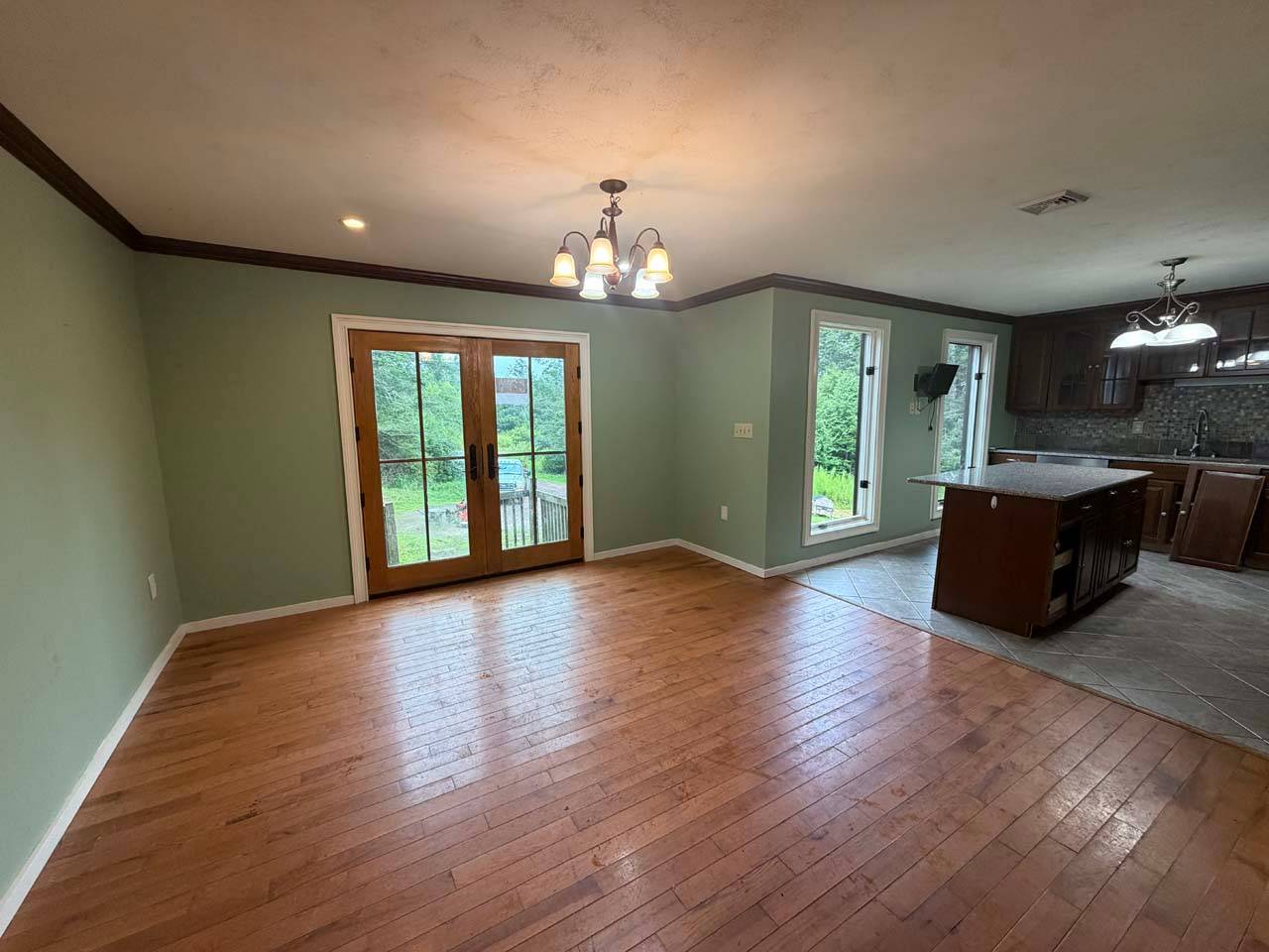 397 White Sulphur Rd