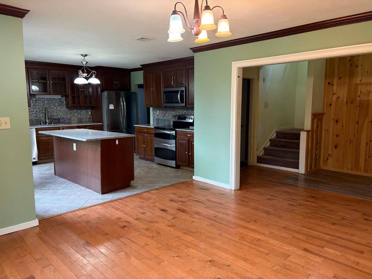 397 White Sulphur Rd