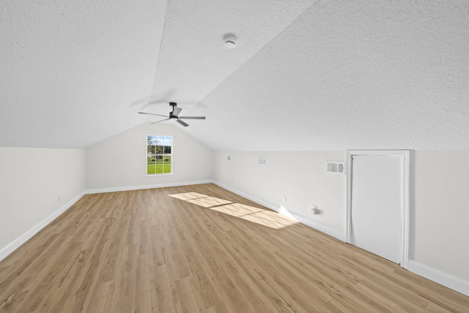 879 NW Milo Ter, Lake City, FL 32055