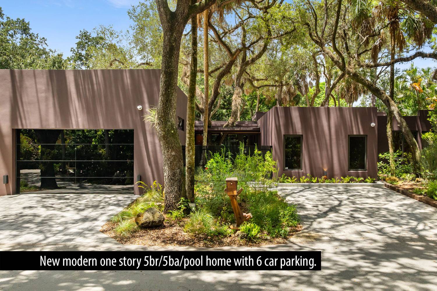 2111 Tanbark Ln, Fort Lauderdale, FL 33312