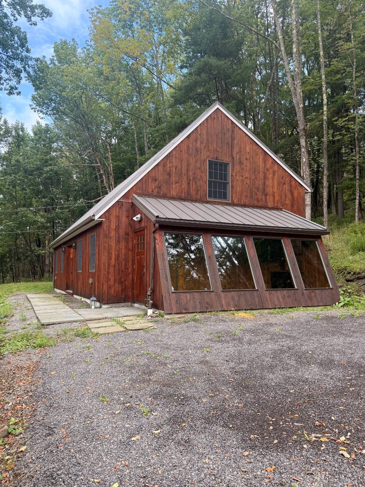 280 Main St