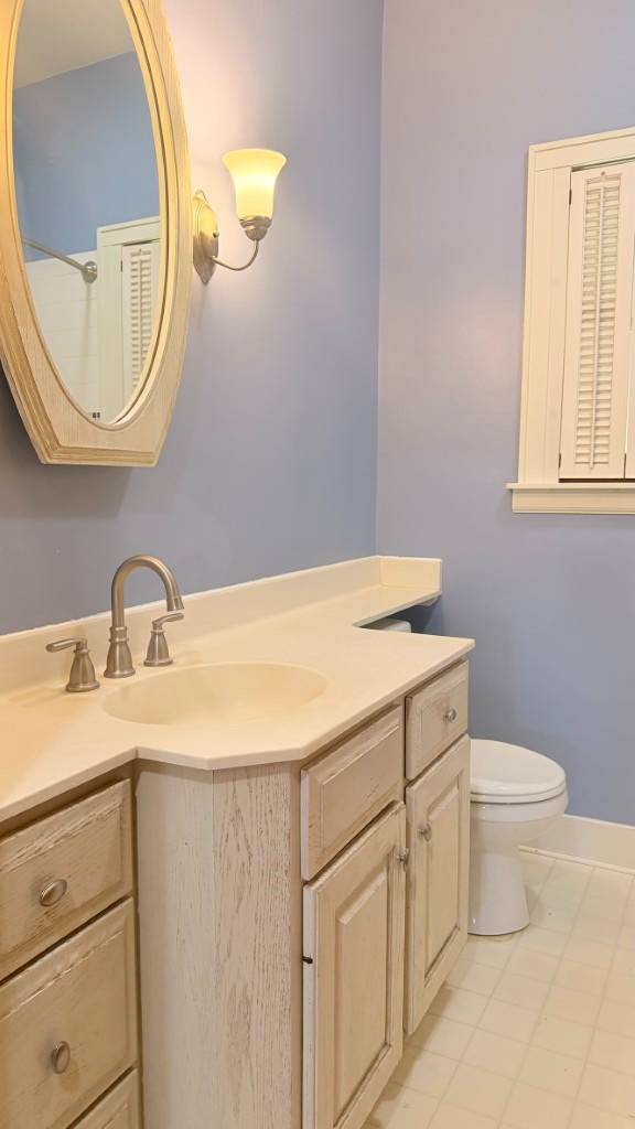 Photo 9 of 20 of home listing at 215 Lake Street, Chadron, NE 69337