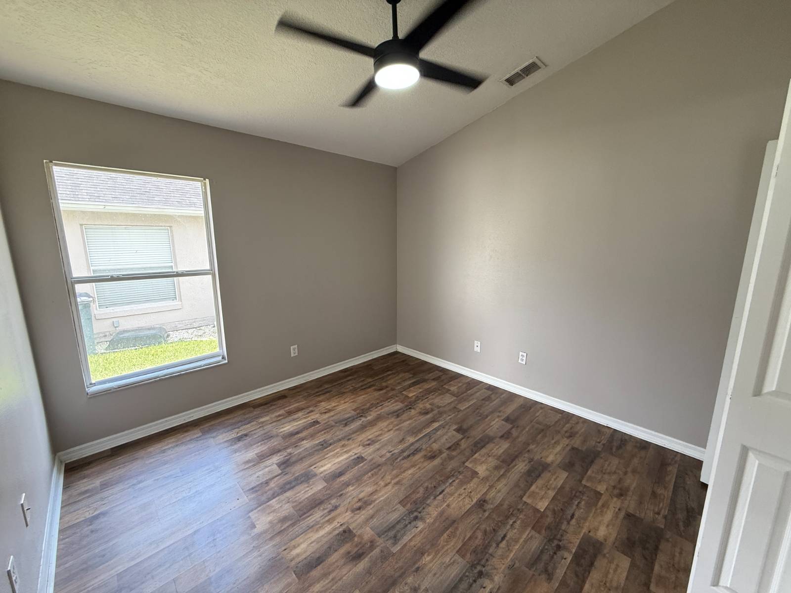 16049 Magnolia Hill St, Clermont, FL 34714