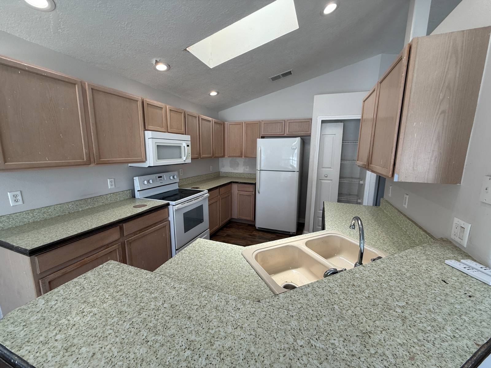 16049 Magnolia Hill St, Clermont, FL 34714