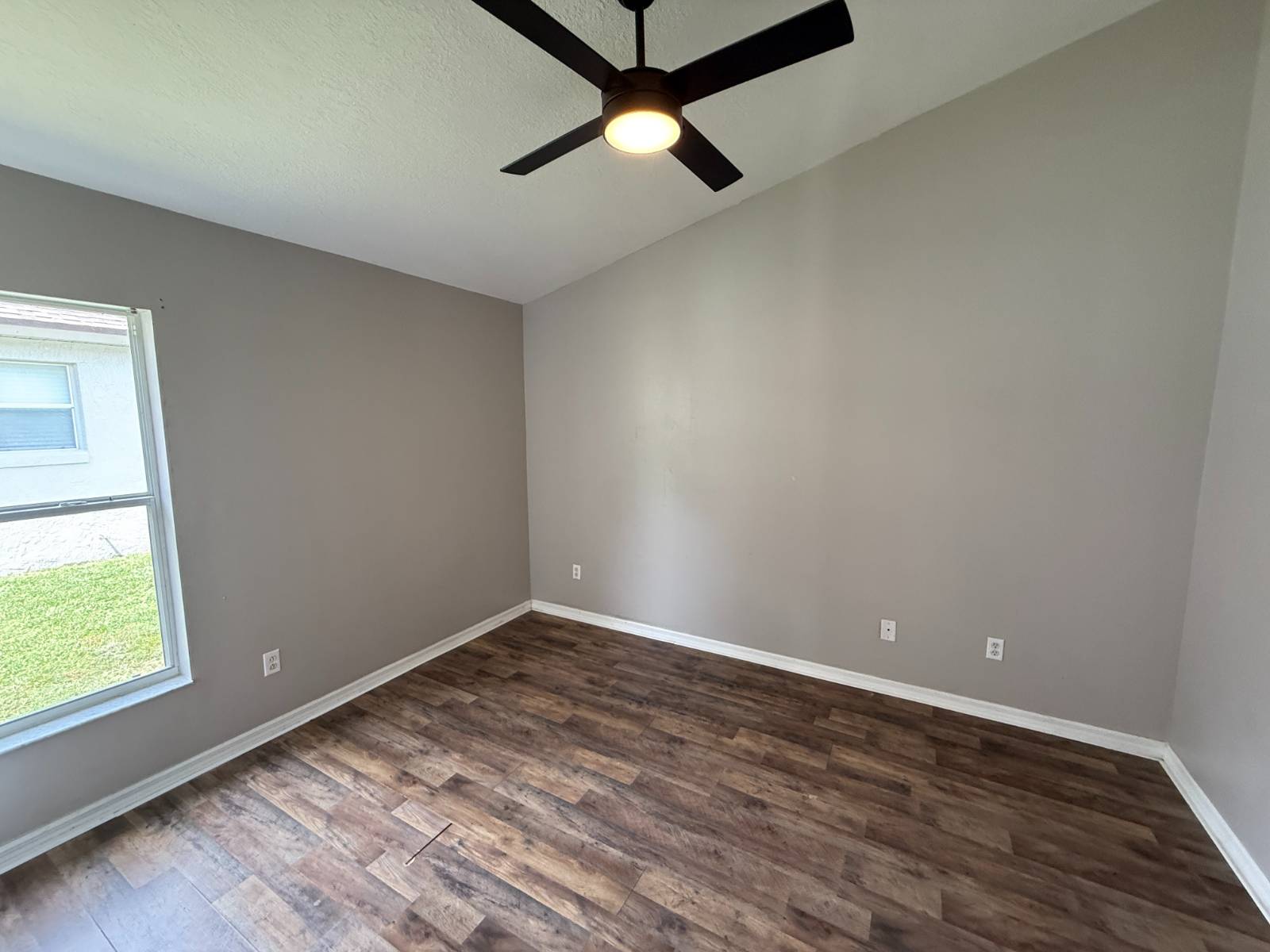 16049 Magnolia Hill St, Clermont, FL 34714