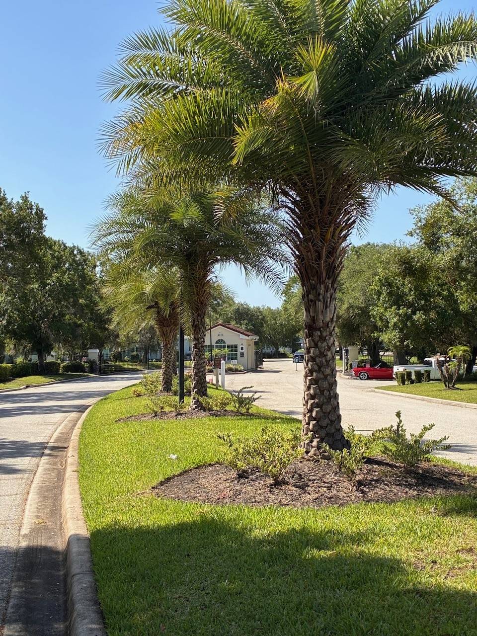 3 BDRM, 2 B, Approx 1,932 sq ft, 2 car garage, waterfront thumbnail 28