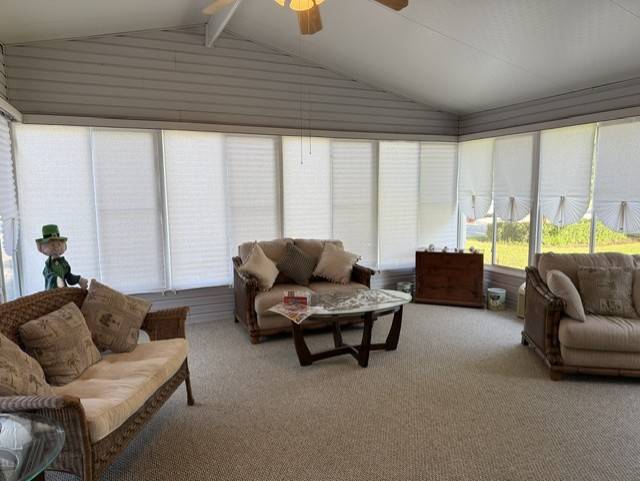 Waterfront living with an incredible all-weathered lanai. thumbnail 7
