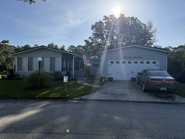 Featured manufactured home