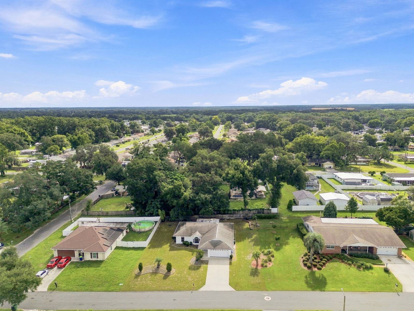 5636 Cypress St, Zephyrhills, FL 33542