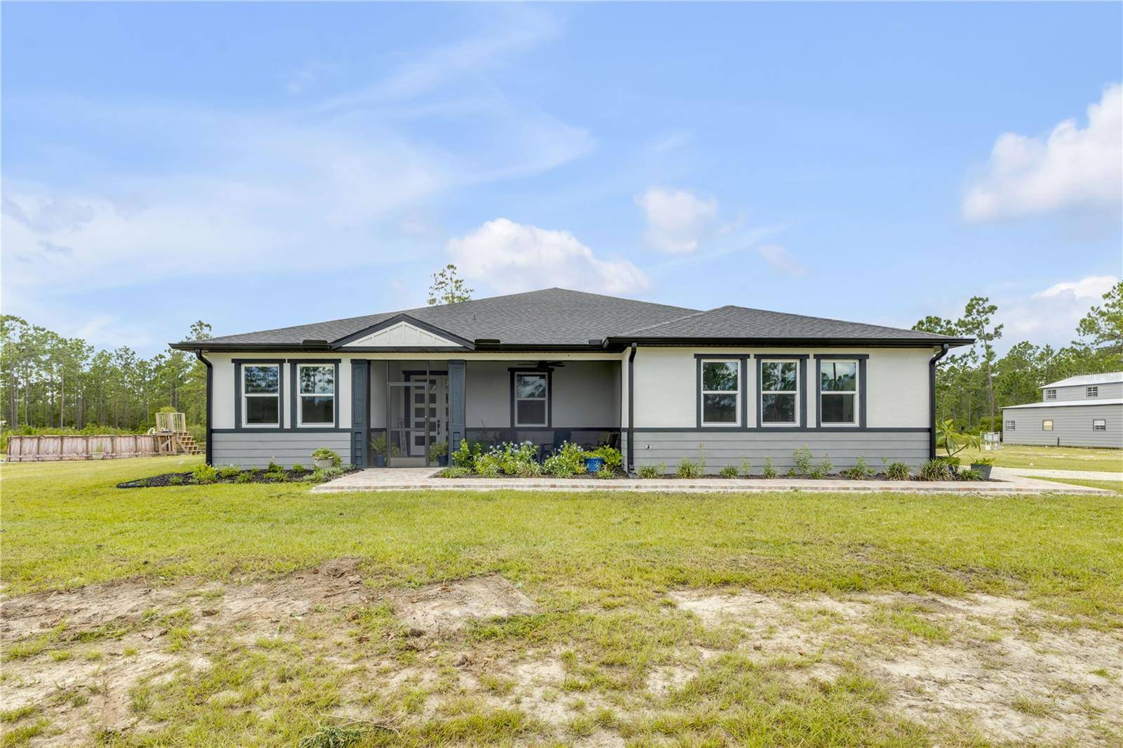300 Omega Ranch Rd, New Smyrna Beach, FL 32168