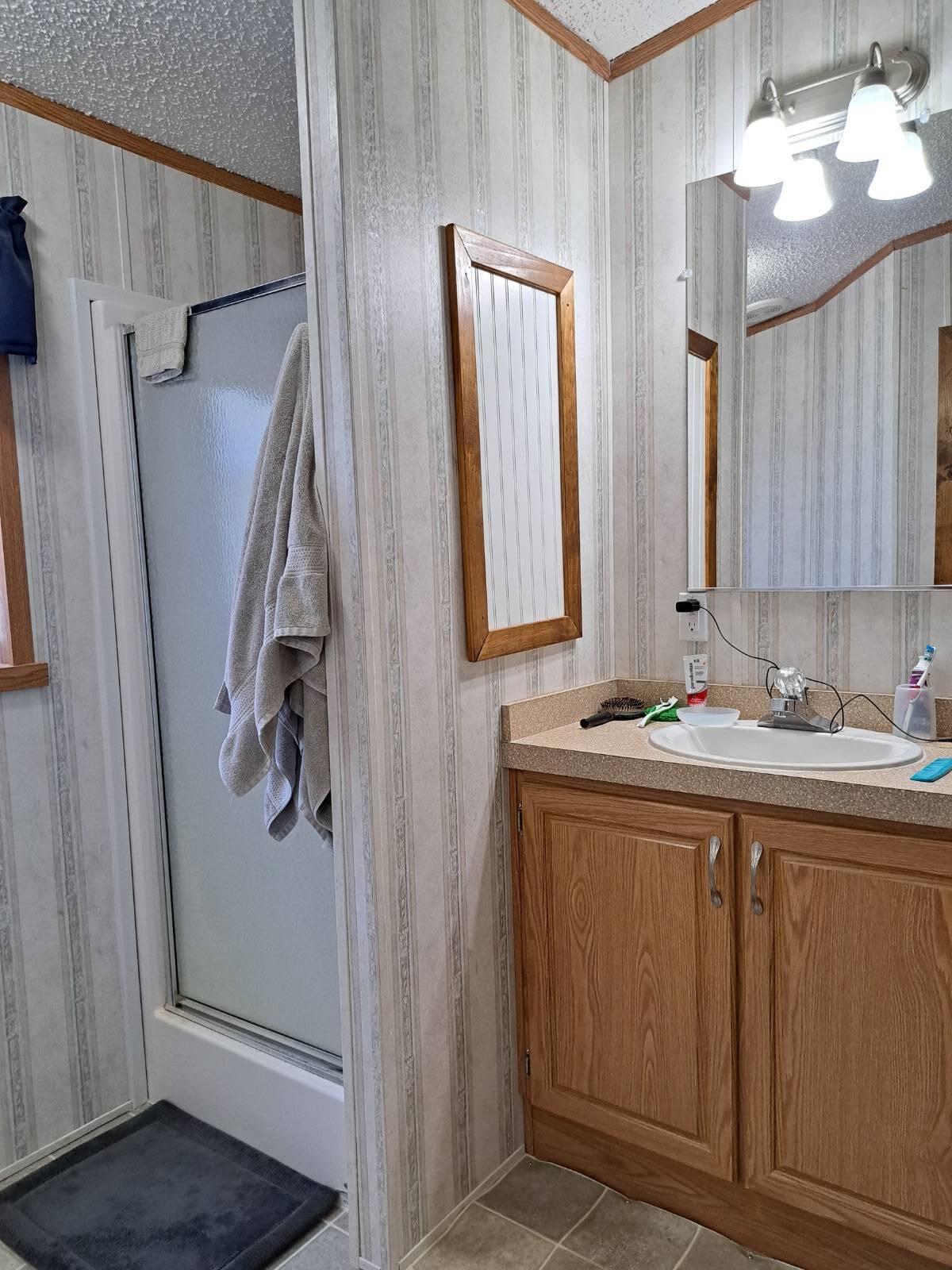 Photo 13 of 19 of home listing at 120 Reed Street, Crawford, NE 69339