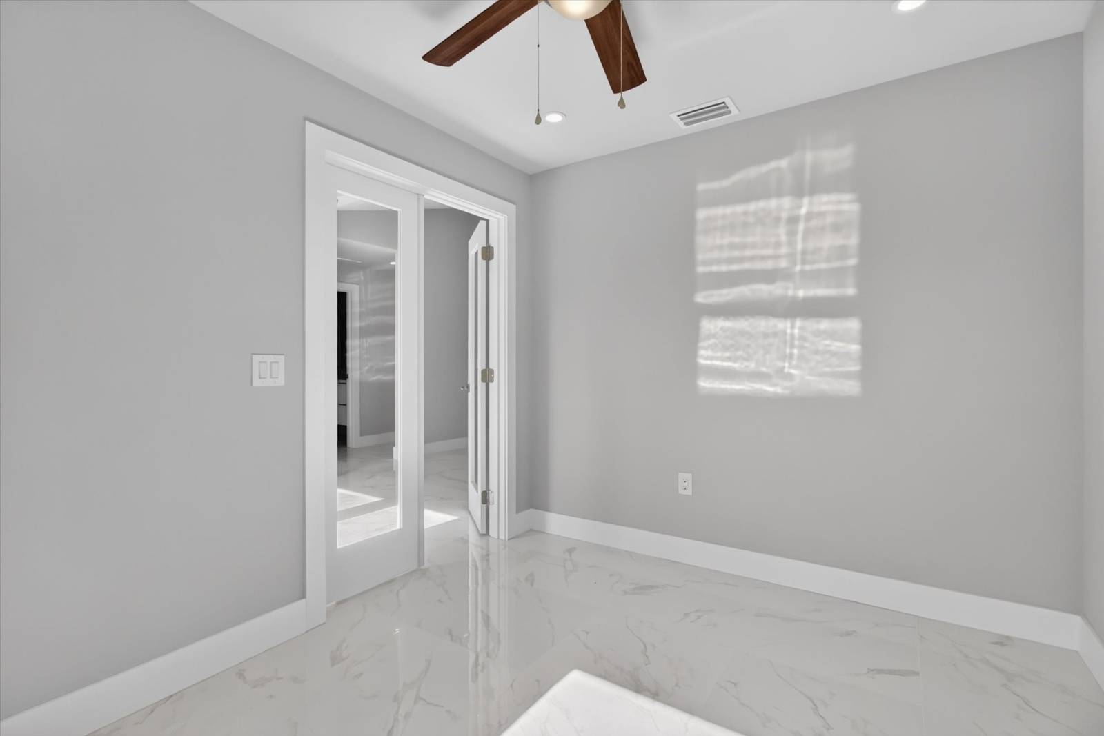 526 Wabasso S Ave, Lehigh Acres, FL 33974
