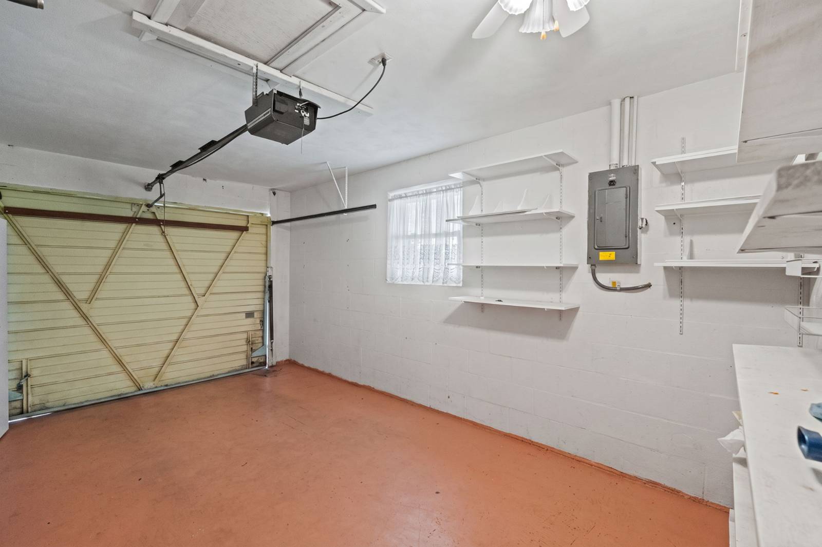1630 Paradise Lane, Astor, FL 32102