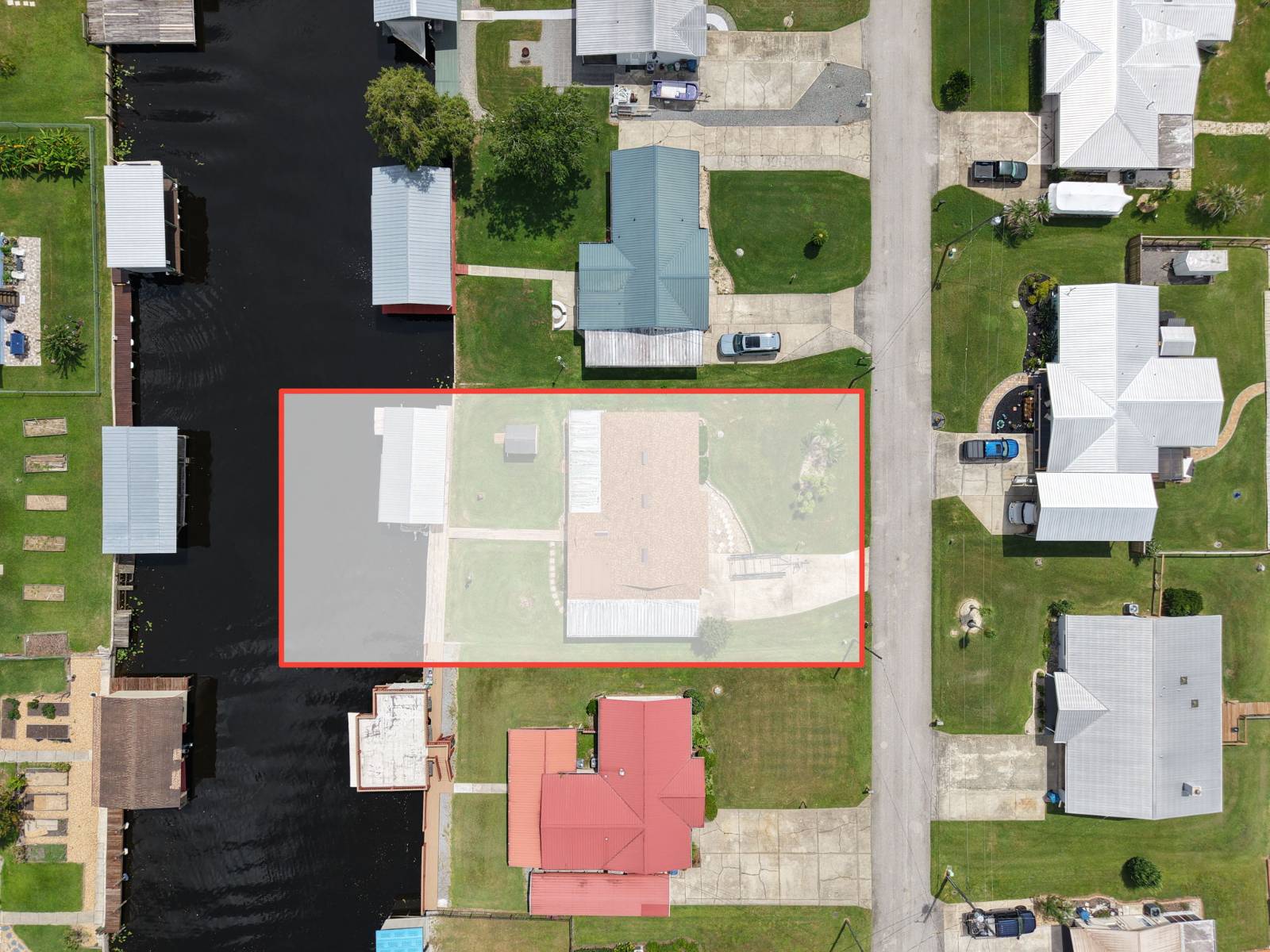 1630 Paradise Lane, Astor, FL 32102