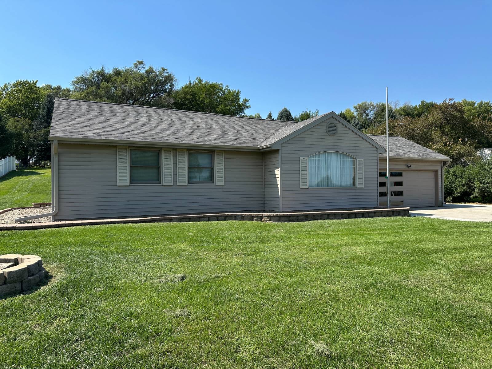 Photo 8 of 56 of home listing at 2406 N Highway 15, Wayne, NE 68787