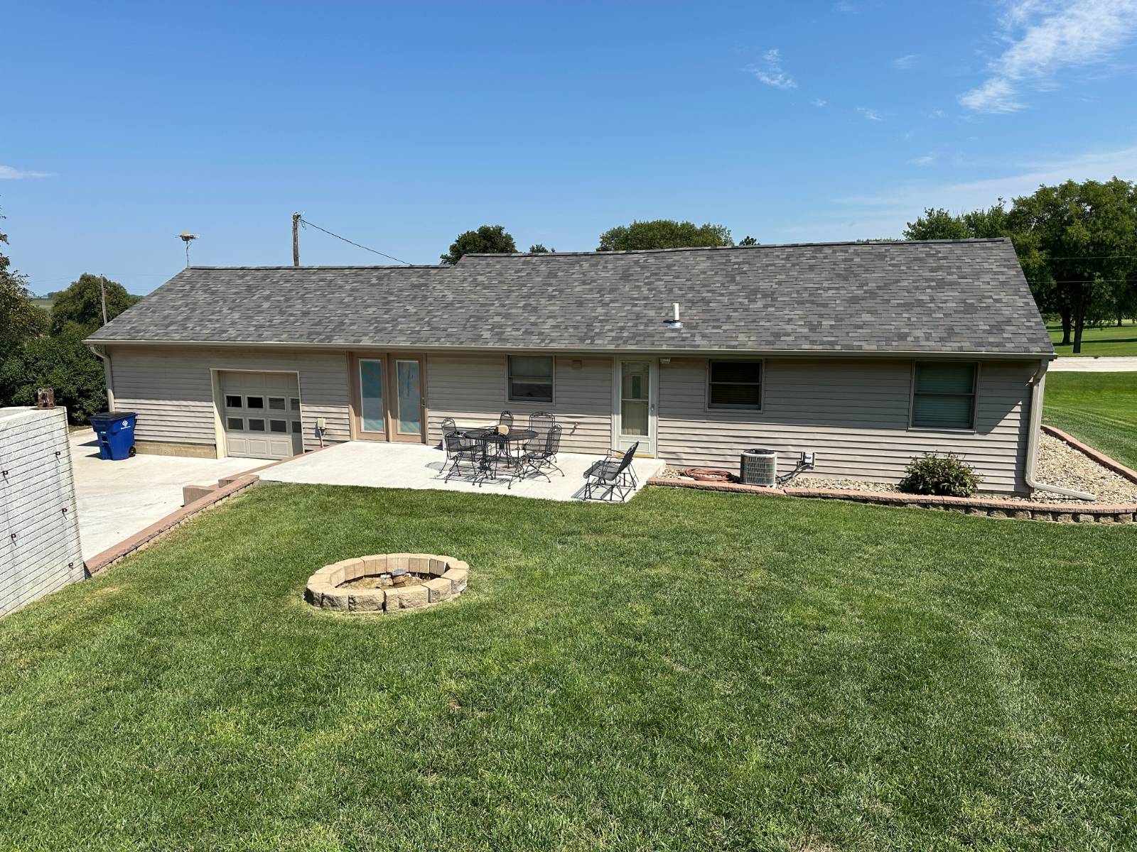 Photo 5 of 56 of home listing at 2406 N Highway 15, Wayne, NE 68787