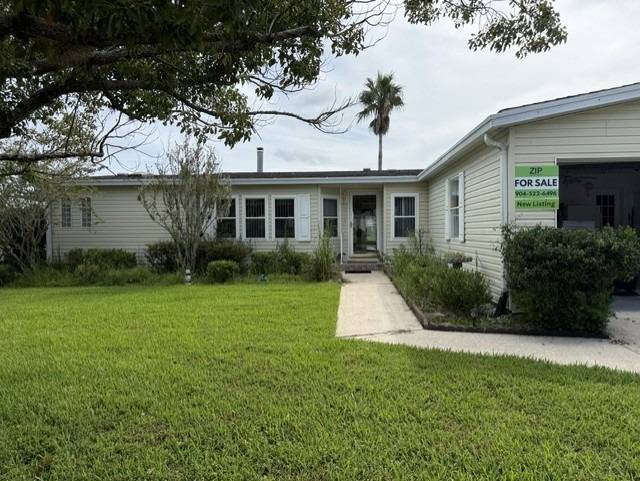 Featured manufactured home