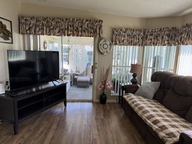 4612 Mercado Court thumbnail 17