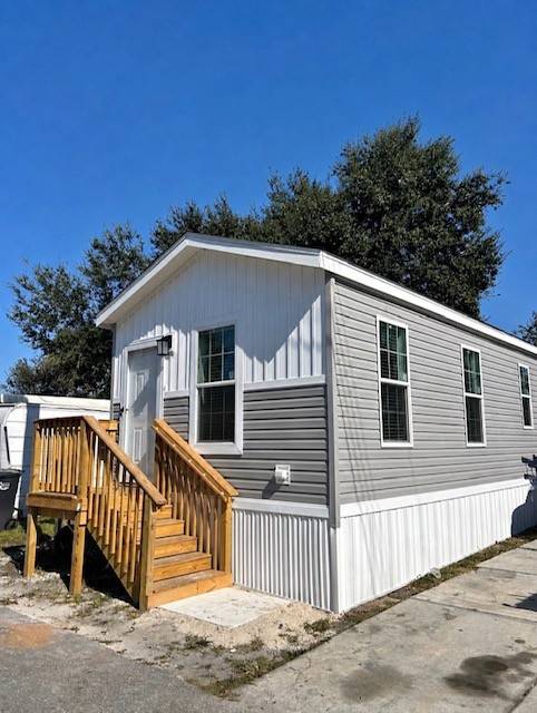 BRAND NEW Florida Manufactured Home For Rent!!