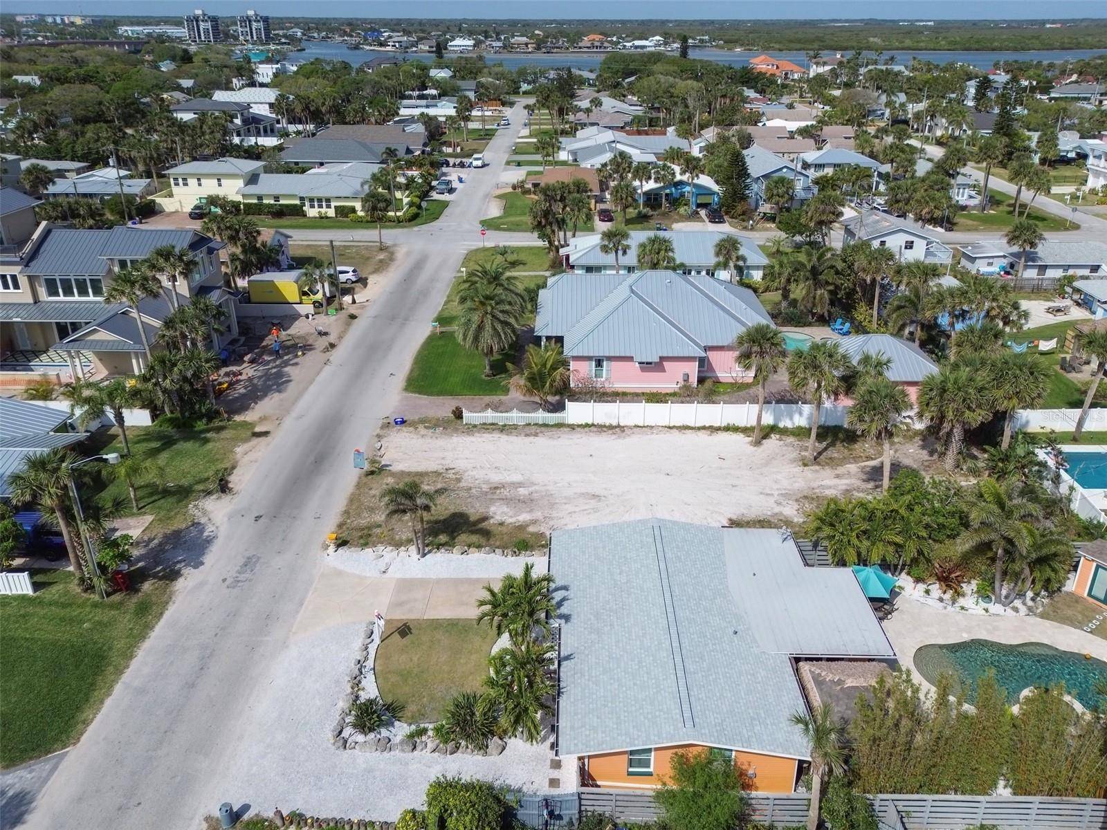 306 Normandy Ave, New Smyrna Beach, FL 32169