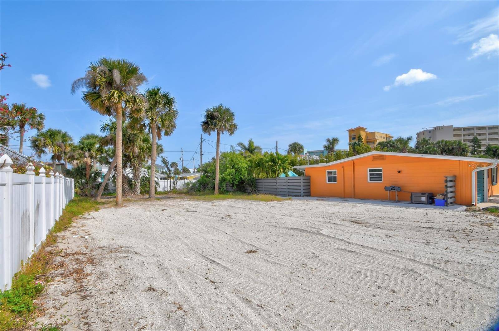 306 Normandy Ave, New Smyrna Beach, FL 32169