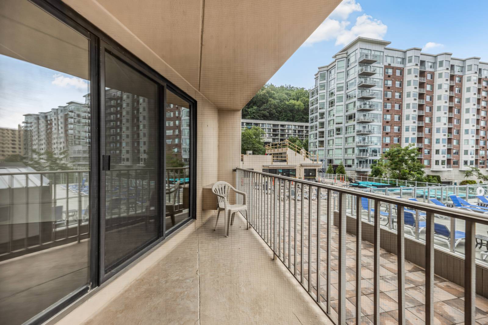 1155 Warburton Avenue, #2S