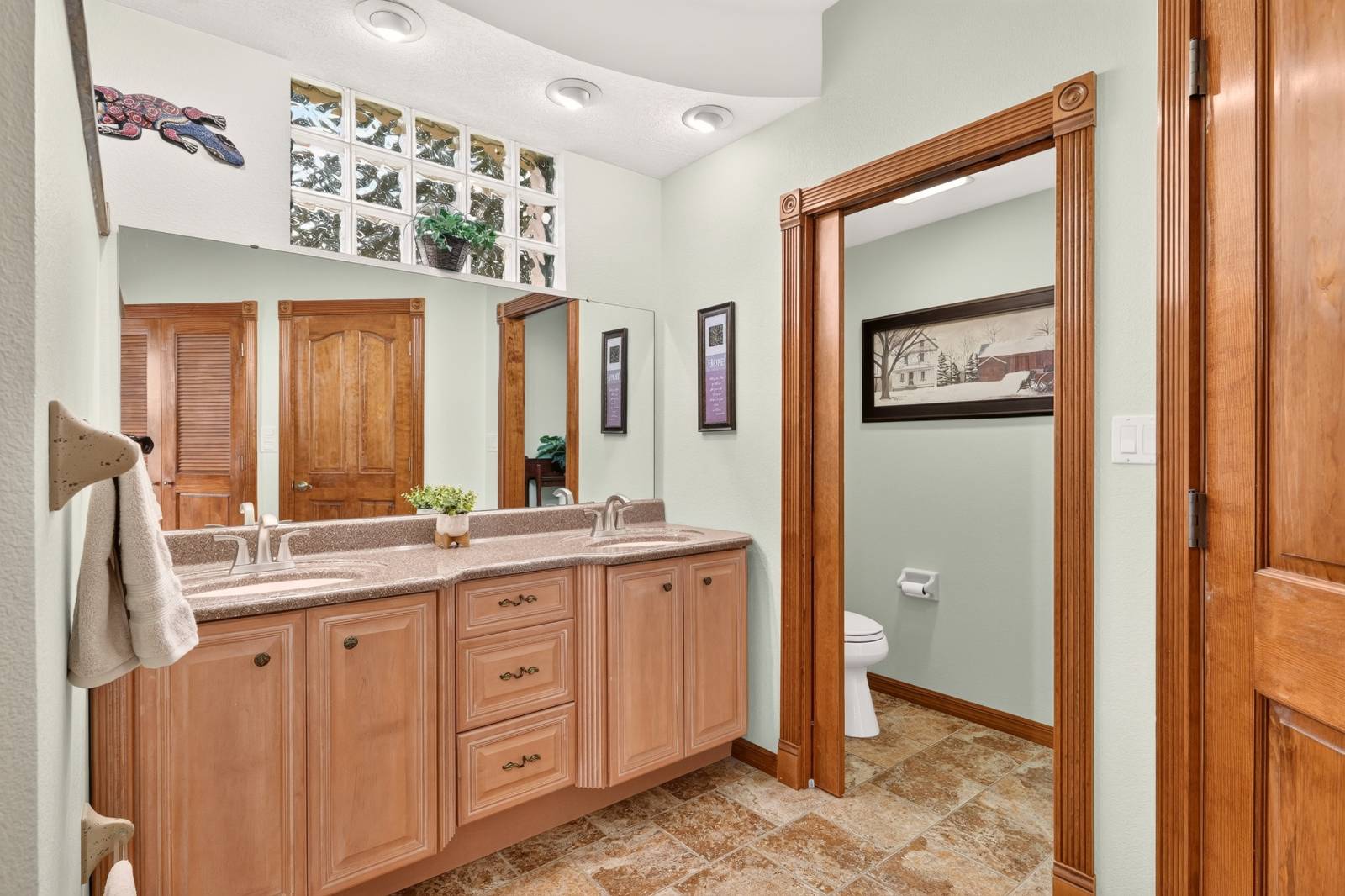 1833 Shore Line Dr, Leesburg, FL 34748