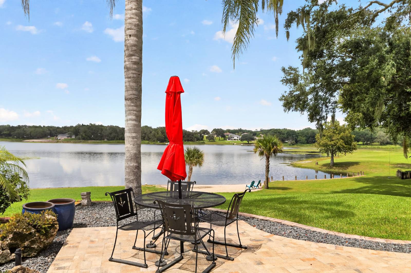 1833 Shore Line Dr, Leesburg, FL 34748