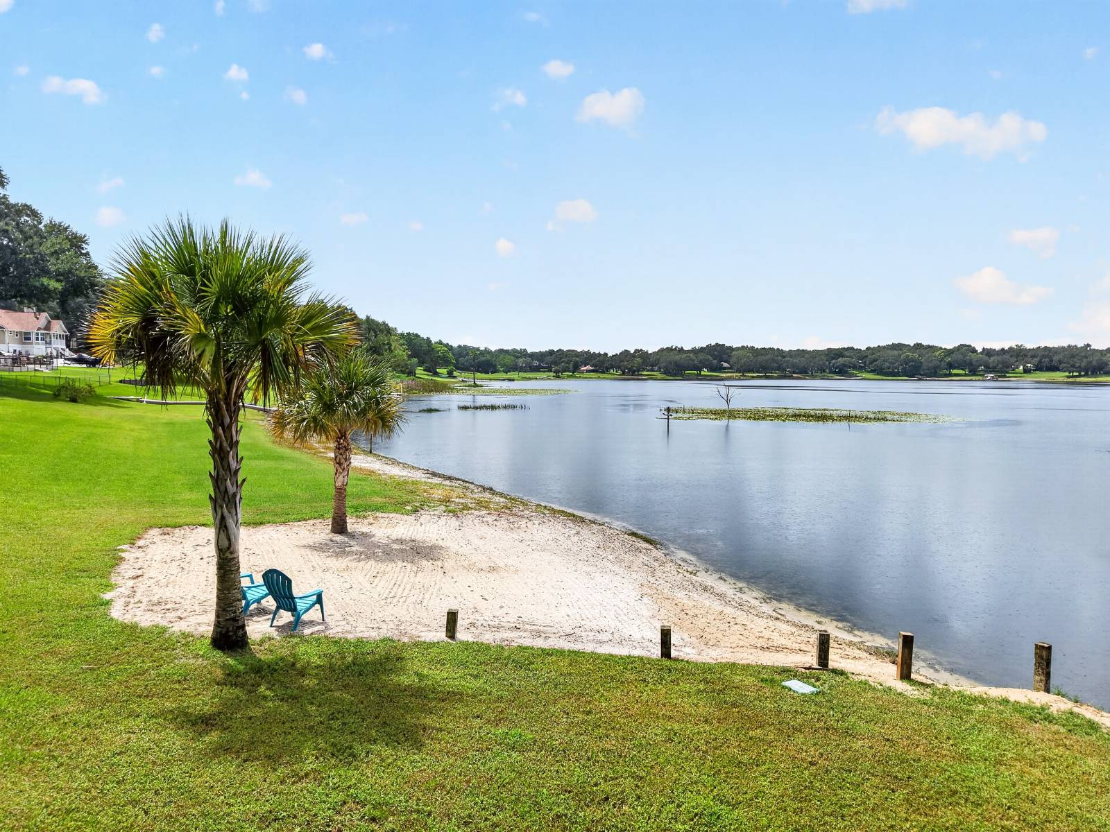 1833 Shore Line Dr, Leesburg, FL 34748