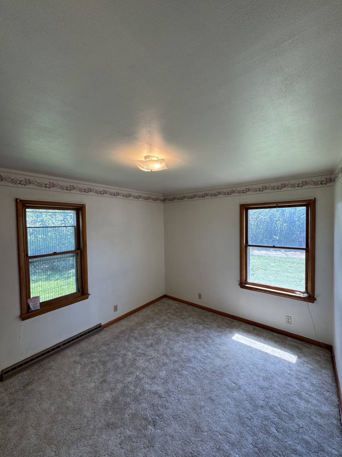 Photo 11 of 15 of home listing at 1020 North 1st Street, Oneill, NE 68763
