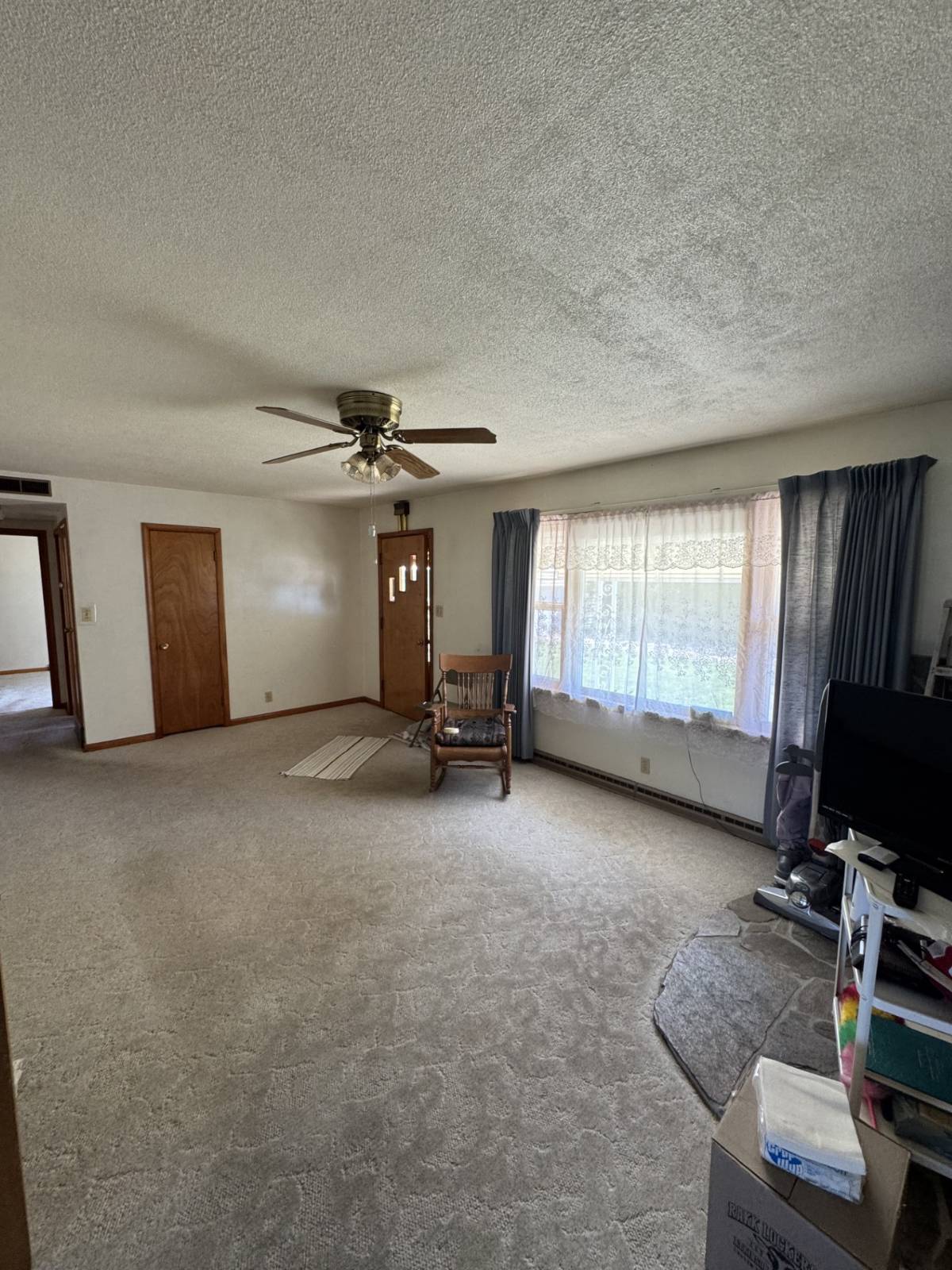Photo 8 of 15 of home listing at 1020 North 1st Street, Oneill, NE 68763