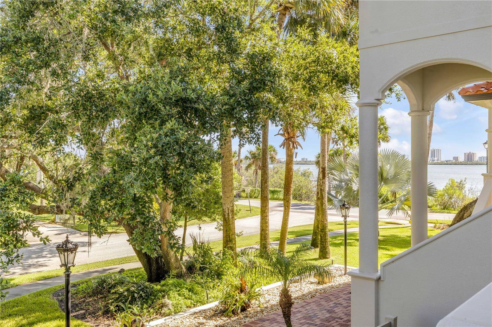 5090 Riverside Dr, #105, Port Orange, FL 32127