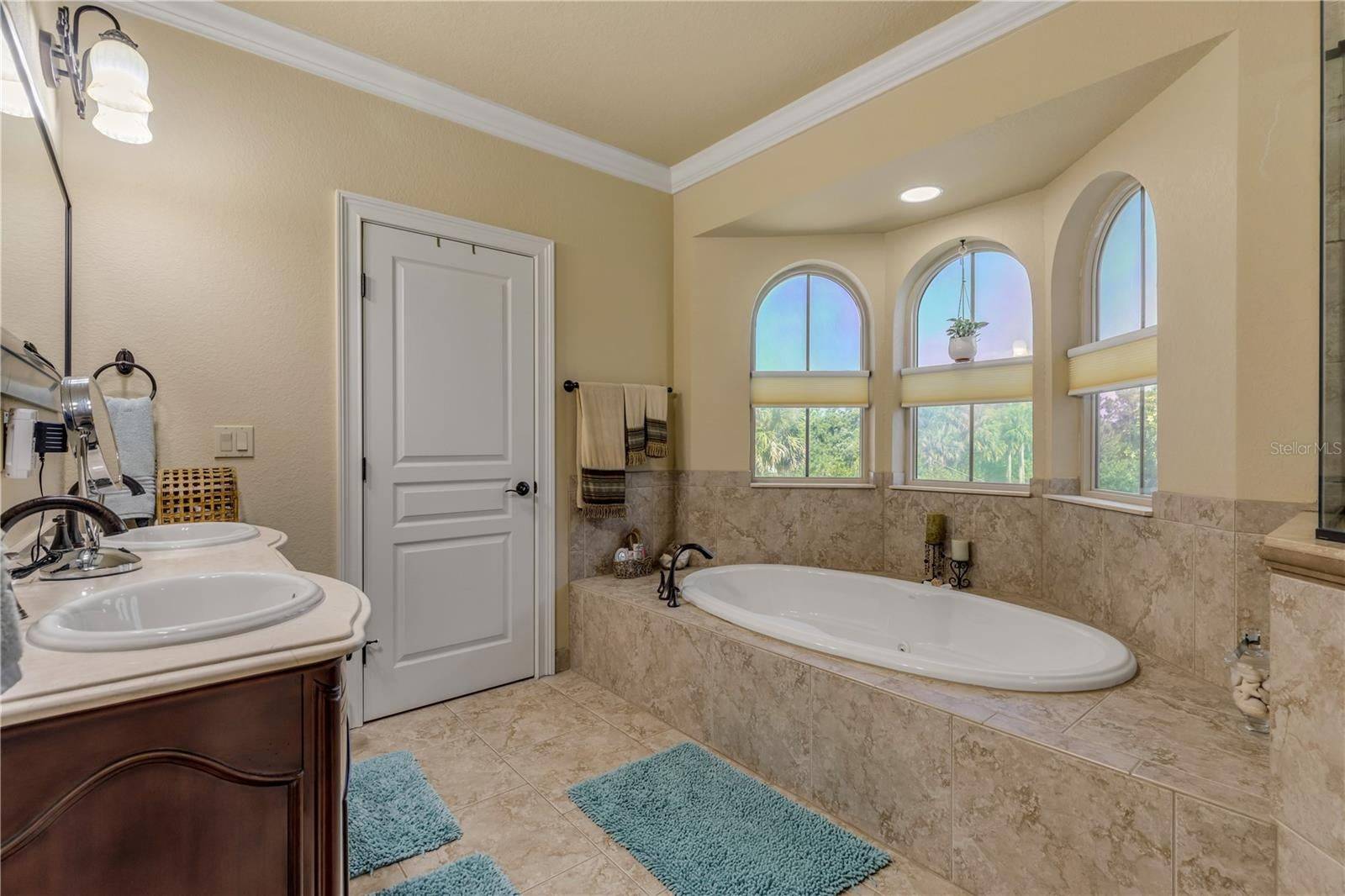 5090 Riverside Dr, #105, Port Orange, FL 32127