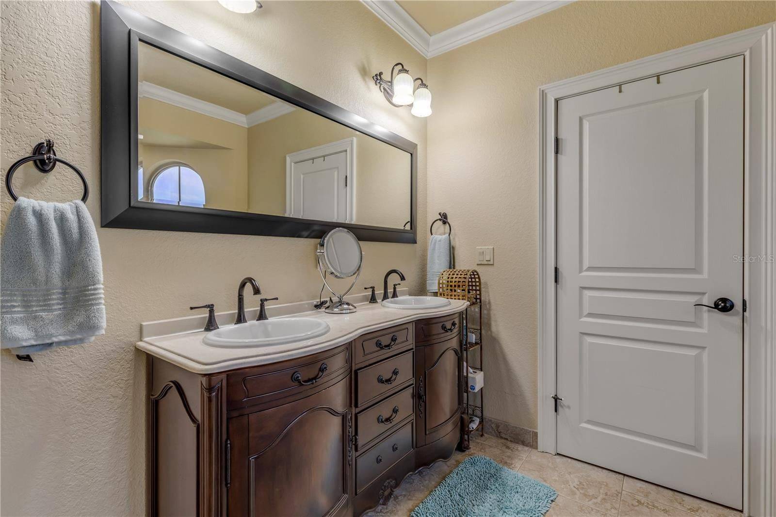 5090 Riverside Dr, #105, Port Orange, FL 32127