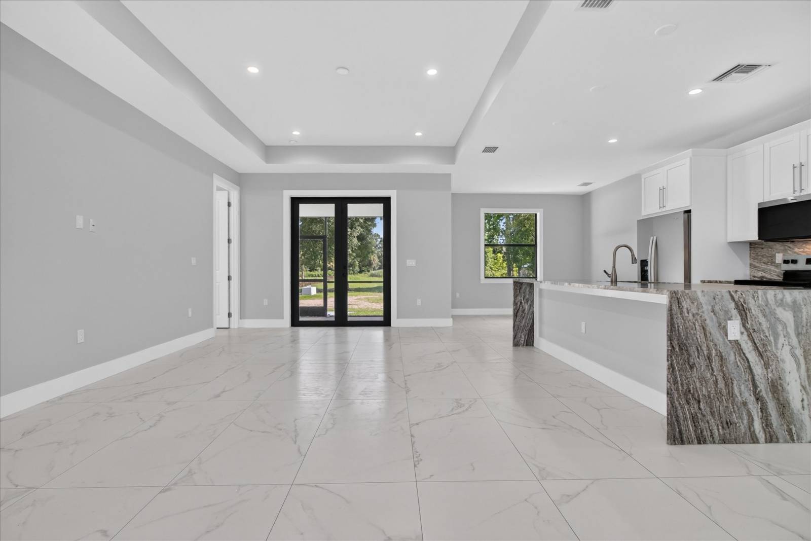 2843 14th SE Ave, Naples, FL 34117